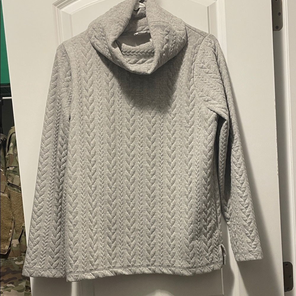 ❤️ J Crew grey turtleneck